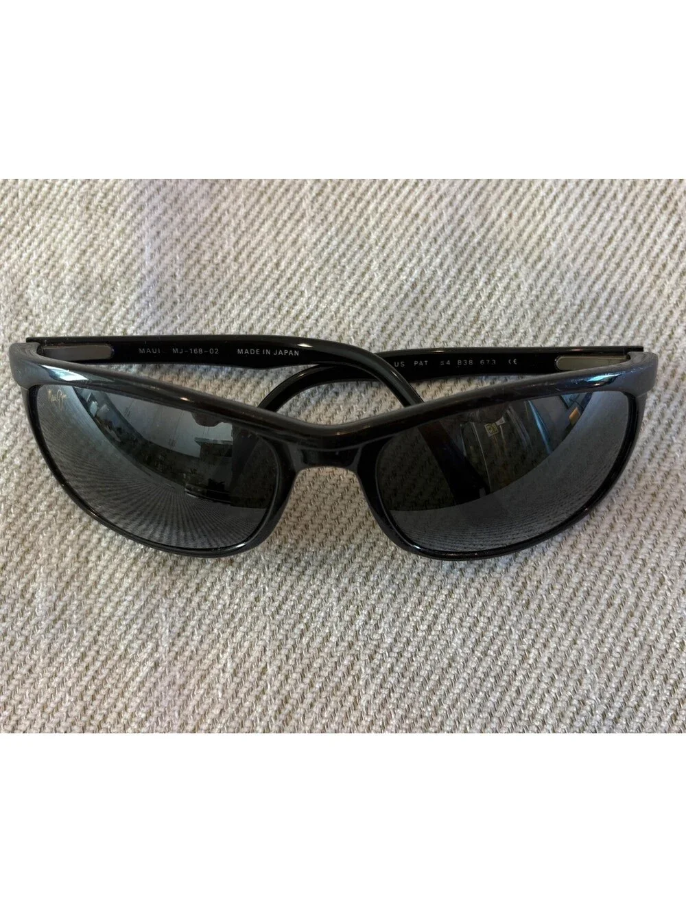 Vintage Maui Jim Typhoon MJ-168-02 Polarized Wrap Sunglasses - Gloss Black